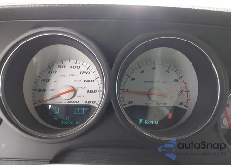 2008 Dodge Challenger Srt8 z USA, uszkodzony, nr VIN 2B3LJ74WX8H290046